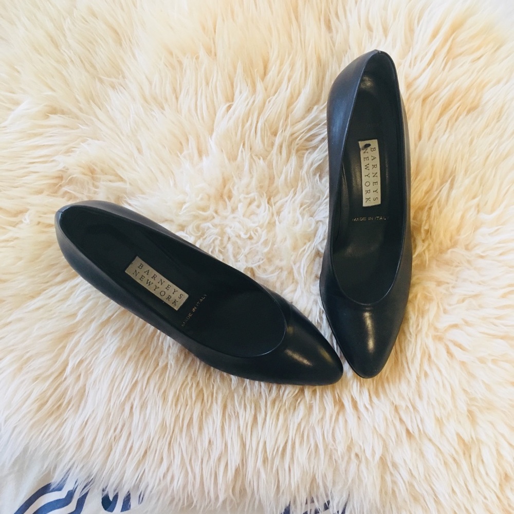 Vintage Barneys NY blk leather heels, 6.5